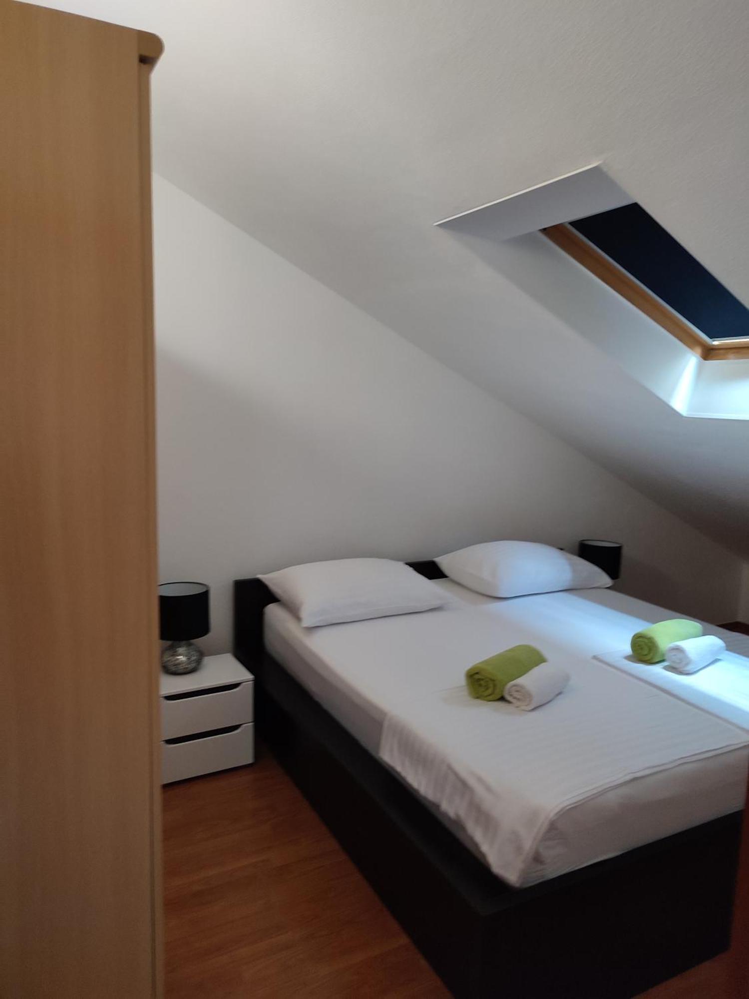 Top Floor Apartment With Sea View Kaštela Quarto foto